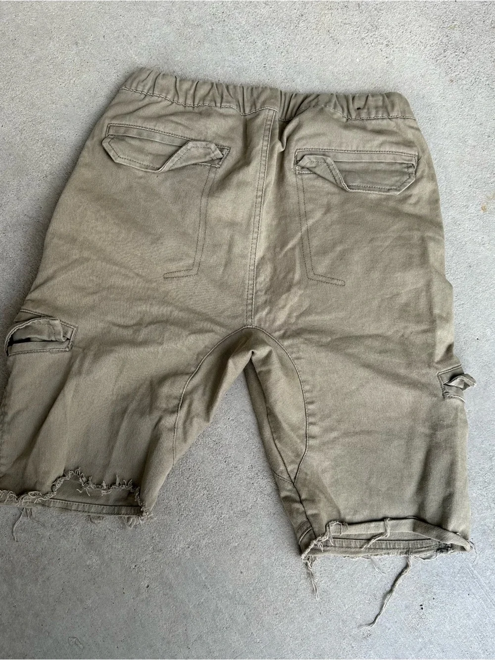 Men's Olive Green Cuffed Cargo brand Shorts with Drawstring size 28 Waist
